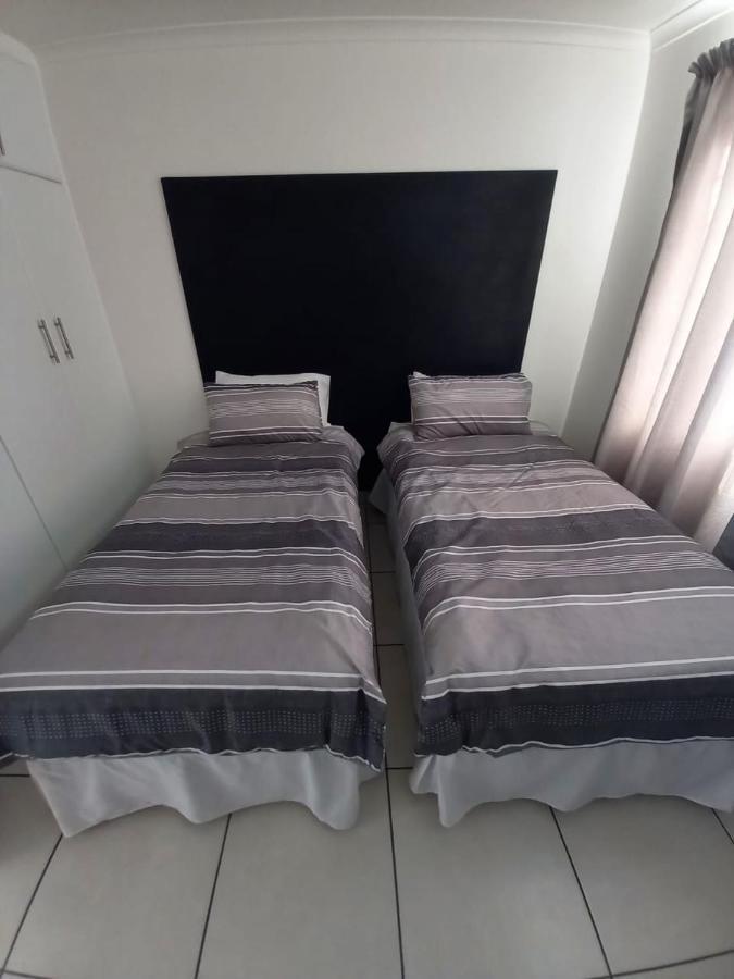 North Beach Durban Apartments Esterno foto