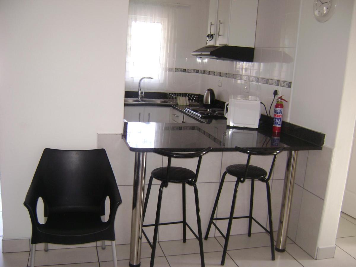 North Beach Durban Apartments Esterno foto