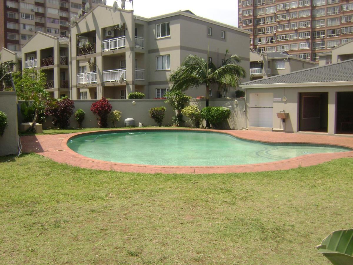 North Beach Durban Apartments Esterno foto