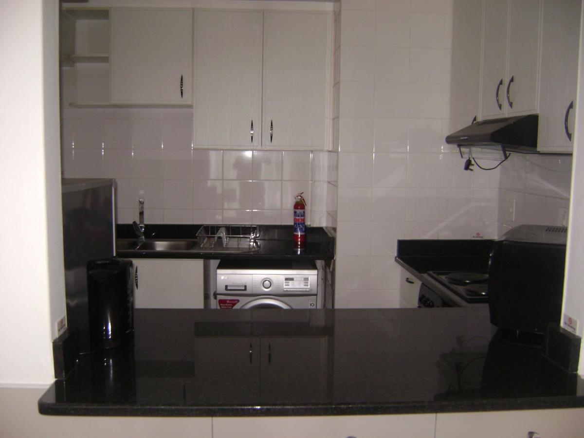 North Beach Durban Apartments Esterno foto