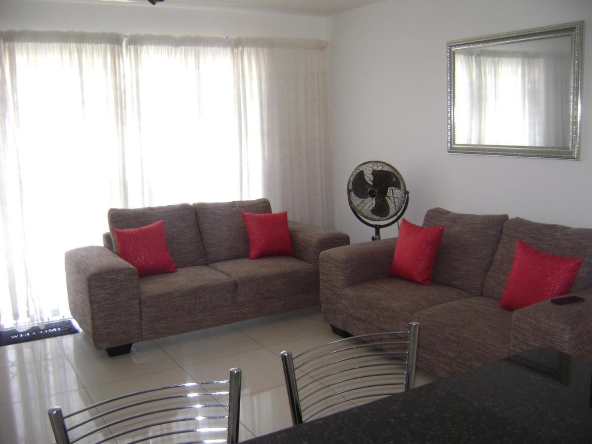 North Beach Durban Apartments Esterno foto