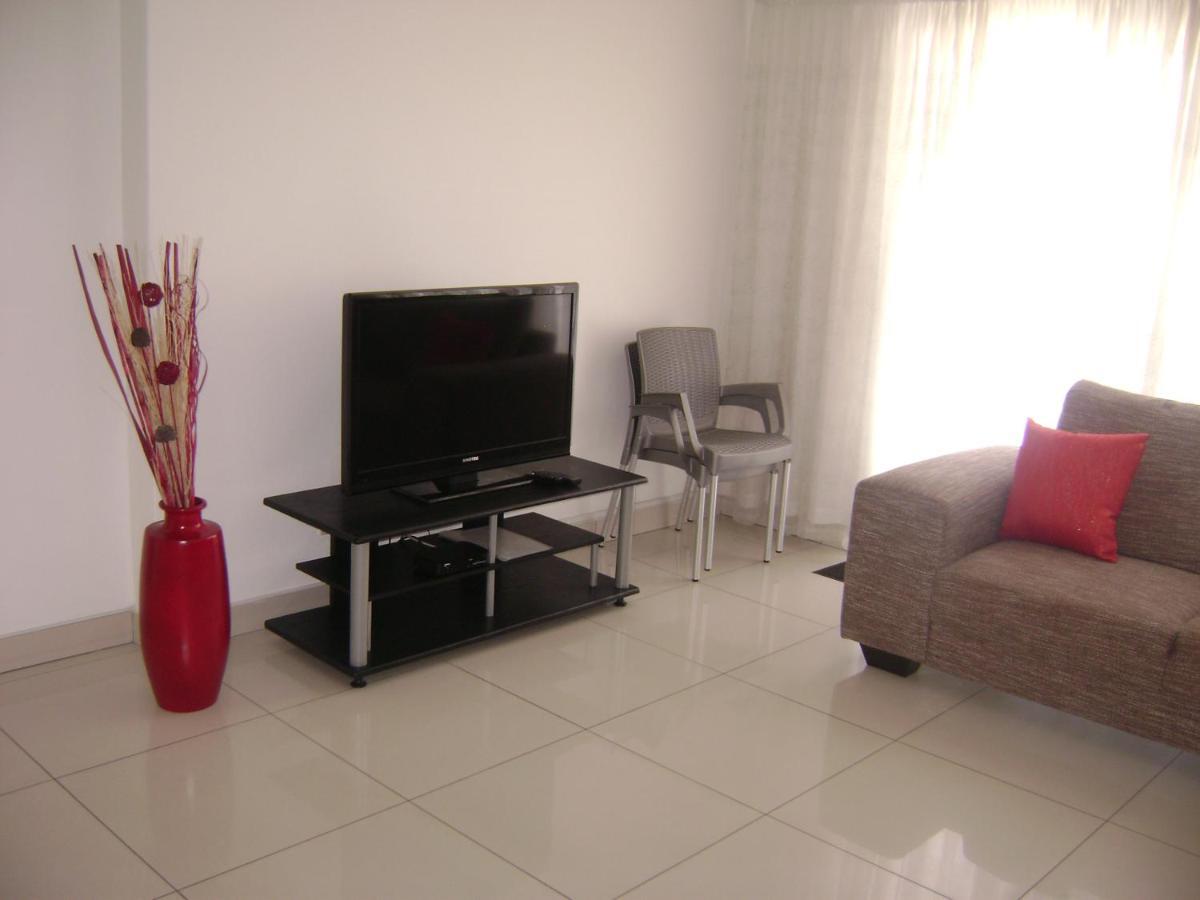 North Beach Durban Apartments Esterno foto