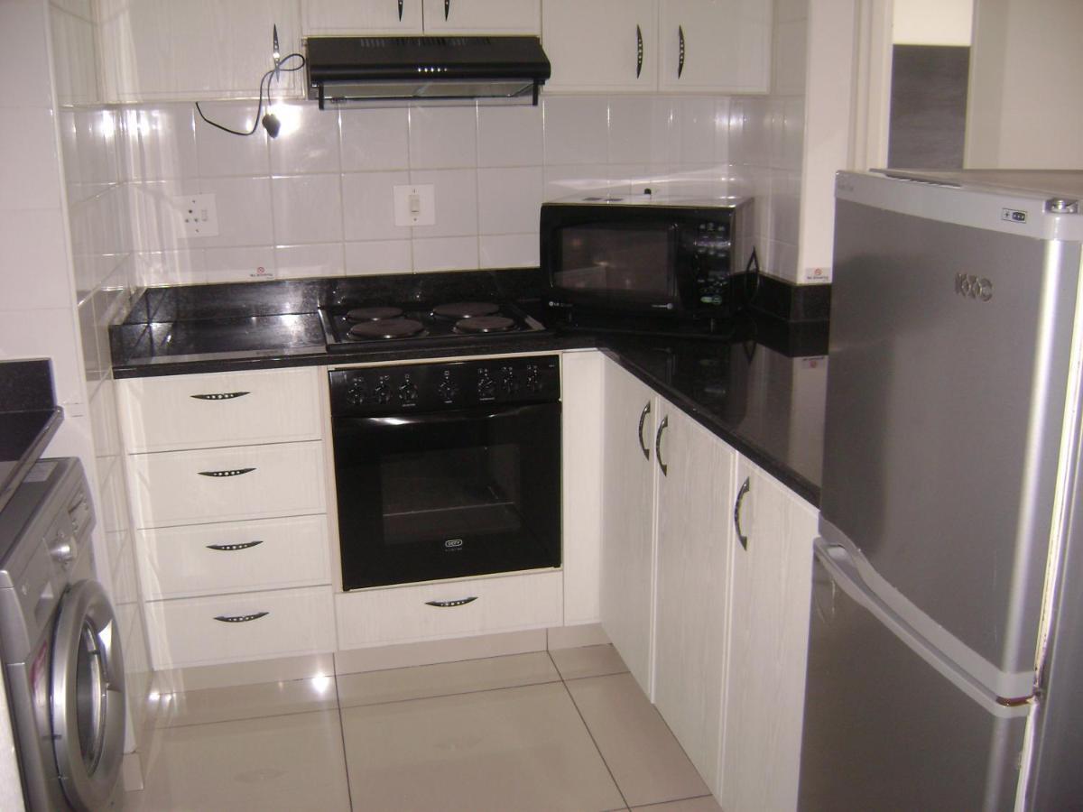 North Beach Durban Apartments Esterno foto