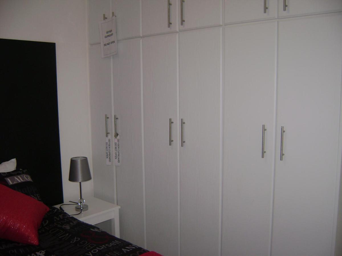 North Beach Durban Apartments Esterno foto