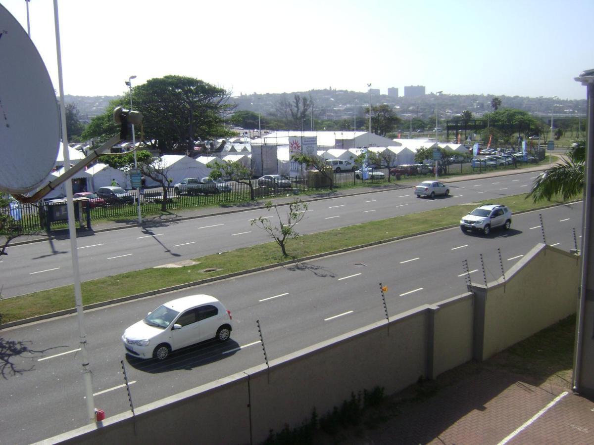 North Beach Durban Apartments Esterno foto