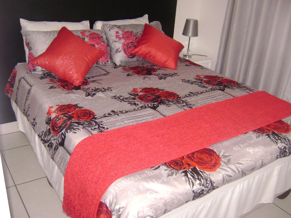 North Beach Durban Apartments Esterno foto